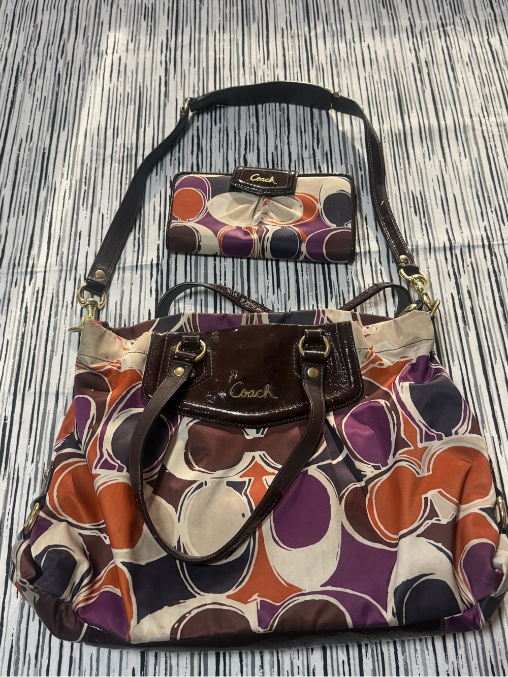 Coach Multicolor Signature Circle Print Tote with Wallet - Purple & Orange